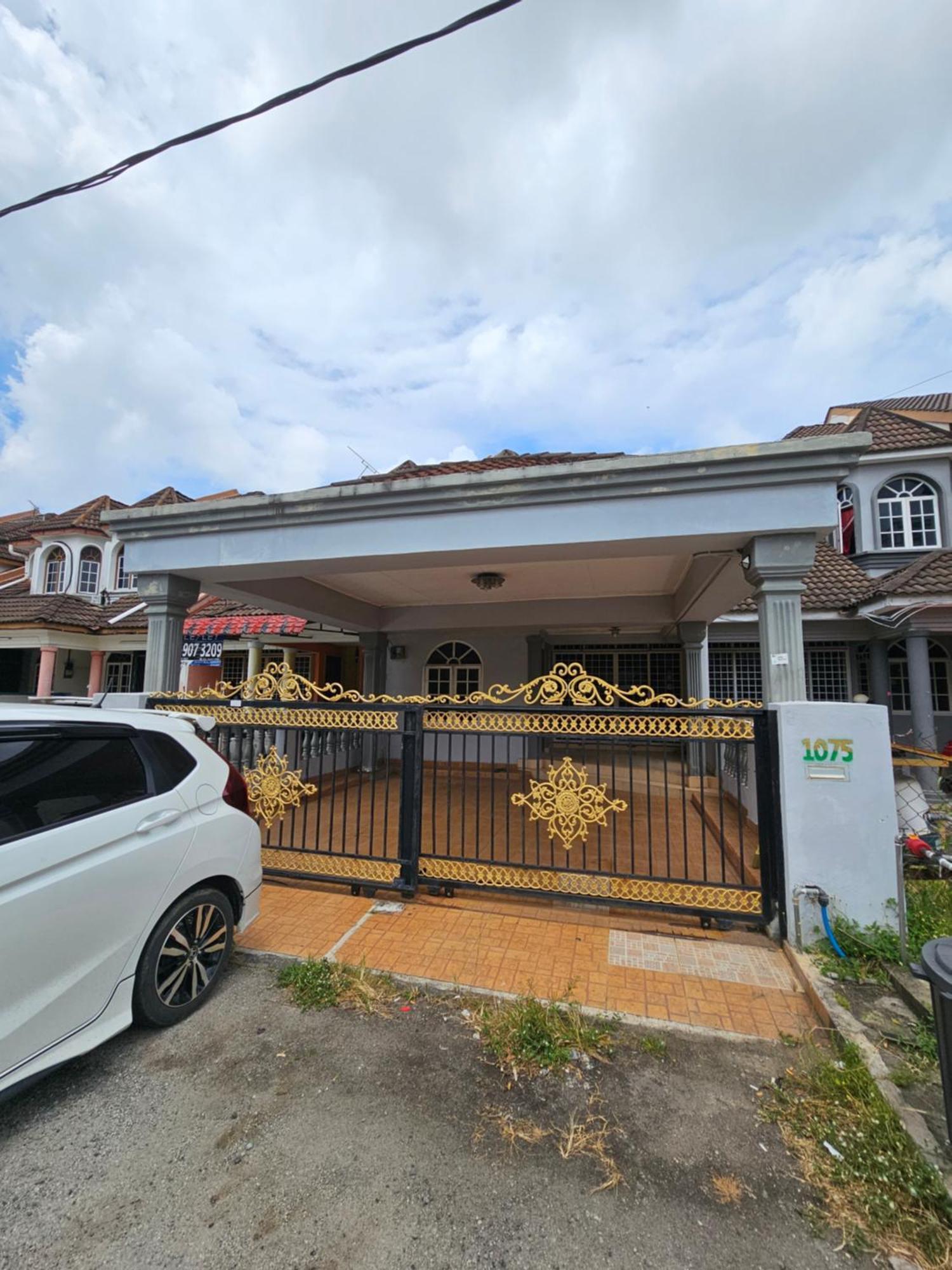 Ruhani Homestay 3 Kb - 4 Bedroom Fully Airconditioned With Wifi & Netflix Kota Bharu Buitenkant foto