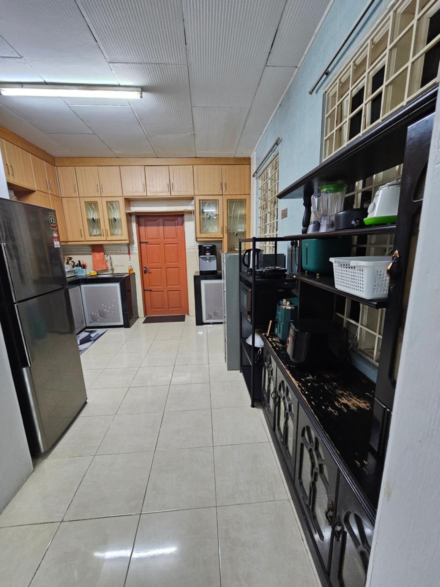 Ruhani Homestay 3 Kb - 4 Bedroom Fully Airconditioned With Wifi & Netflix Kota Bharu Buitenkant foto